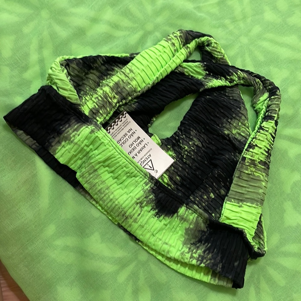 Fitness Top Brand Canela Carioca Size: One size fits all (fits better Size M)